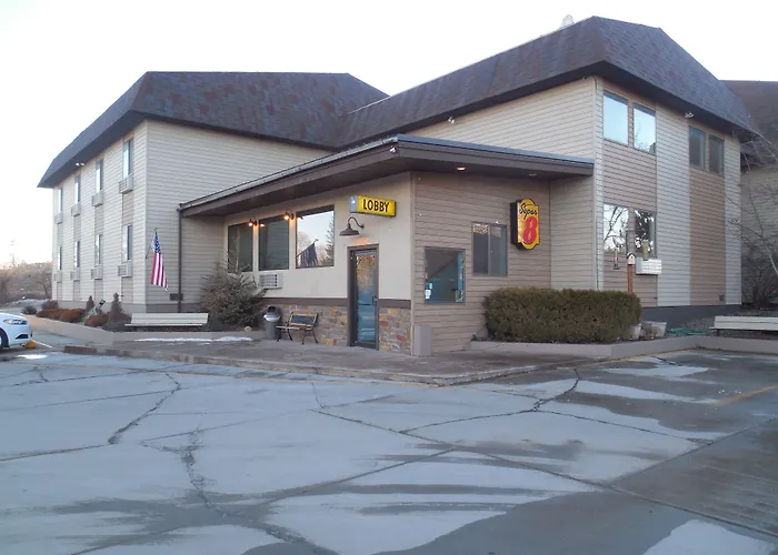 Super 8 By Wyndham Buffalo